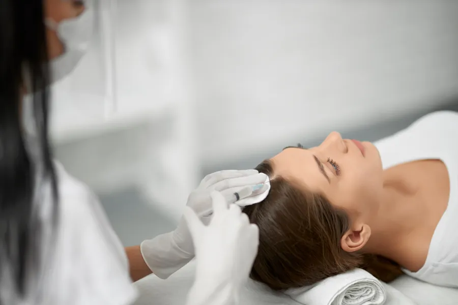 Botox capilar para reconstrução e brilho dos fios, salão Maison Soleil São Paulo